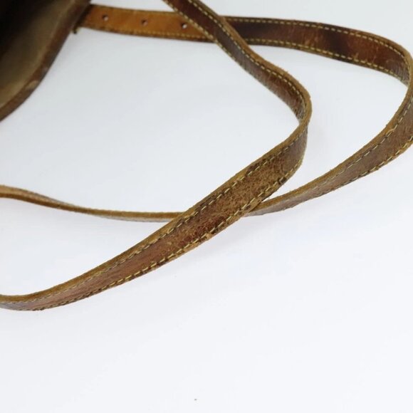 LOUIS VUITTON Monogram Bucket GM Shoulder Bag - Picture 9 of 16